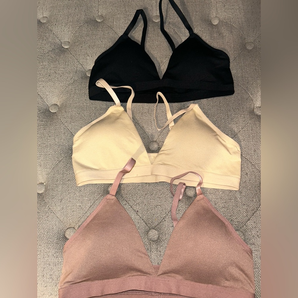 NEW INIBUD Bralette for Women Padded. SMALL. Removable pads.
